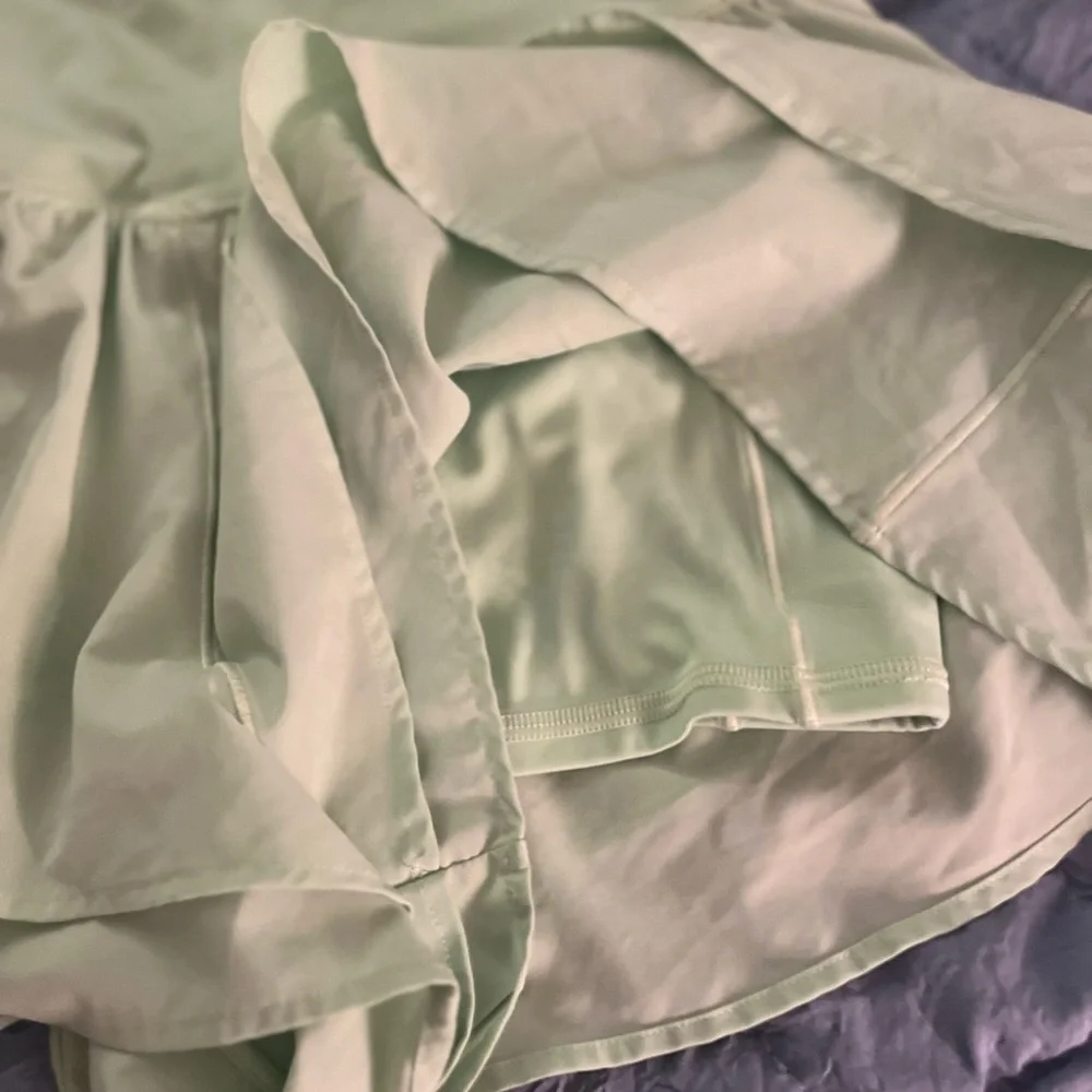 Aerie Lime Green Ruffled Skort size medium